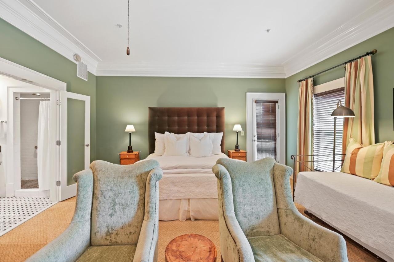 The James Madison Inn Zewnętrze zdjęcie